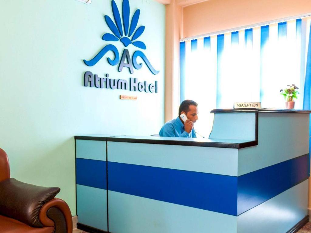 Hotel Atrium Pokhara Bagian luar foto