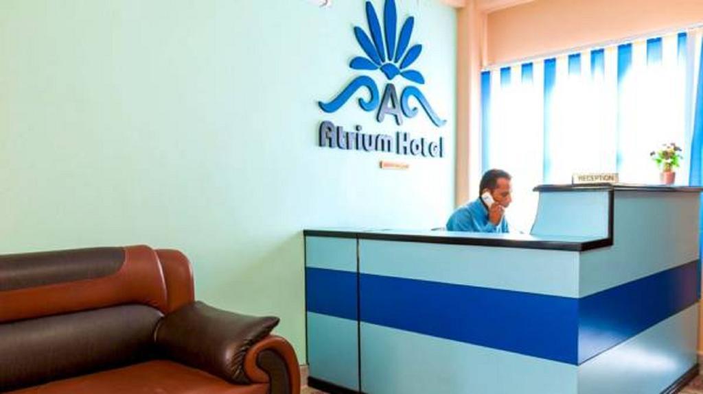 Hotel Atrium Pokhara Bagian luar foto